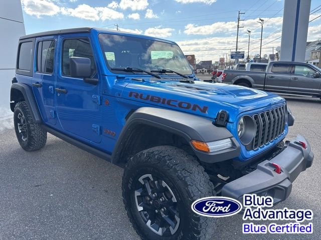 Used 2025 Jeep Wrangler Unlimited Rubicon AWD/4WD image 4