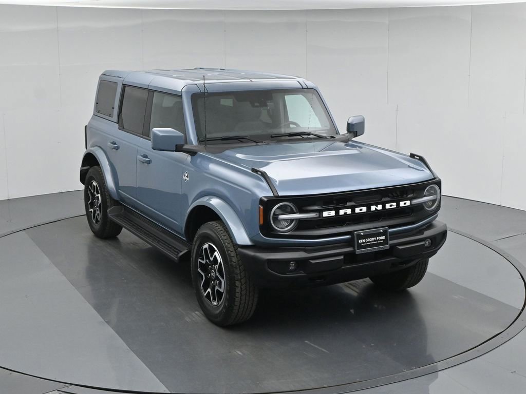 Certified 2025 Ford Bronco Outer Banks image 5
