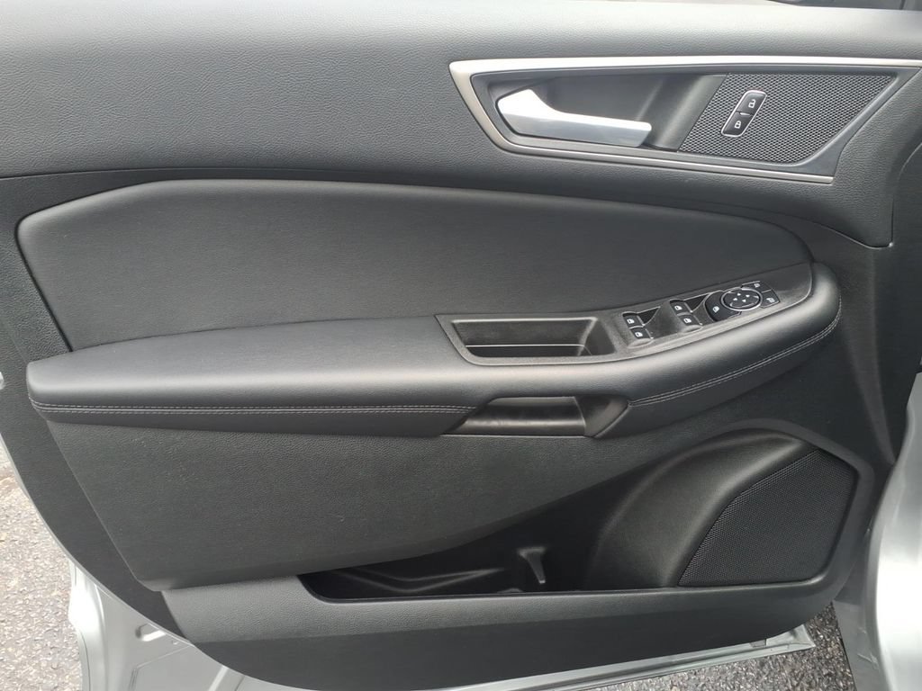 Certified 2023 Ford Edge SEL w/ Convenience Package AWD/4WD image 17
