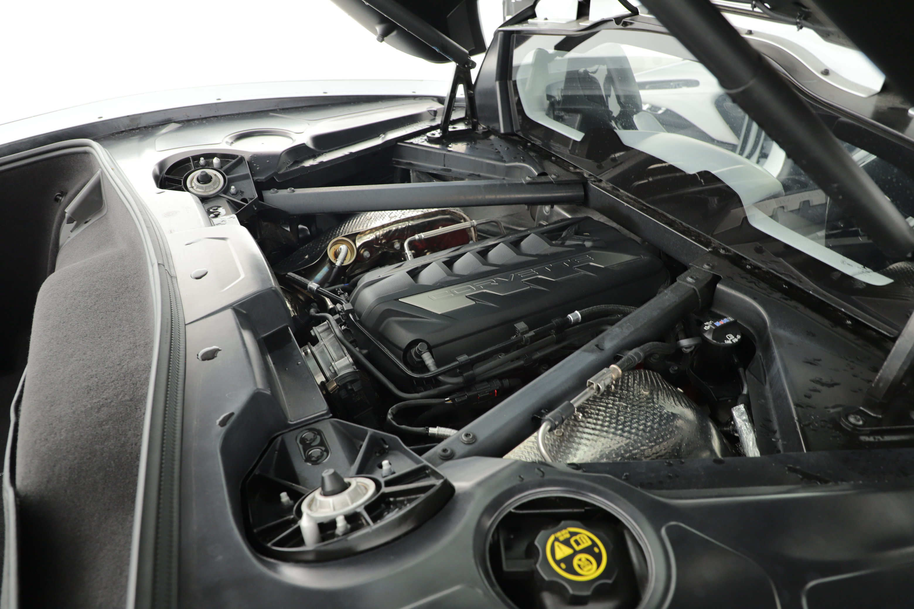 Used 2020 Chevrolet Corvette Stingray Premium Cpe w/ 3LT Preferred Equipment Group RWD image 5