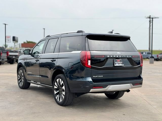 Certified 2025 Ford Expedition Platinum w/ Driver's Package AWD/4WD image 3