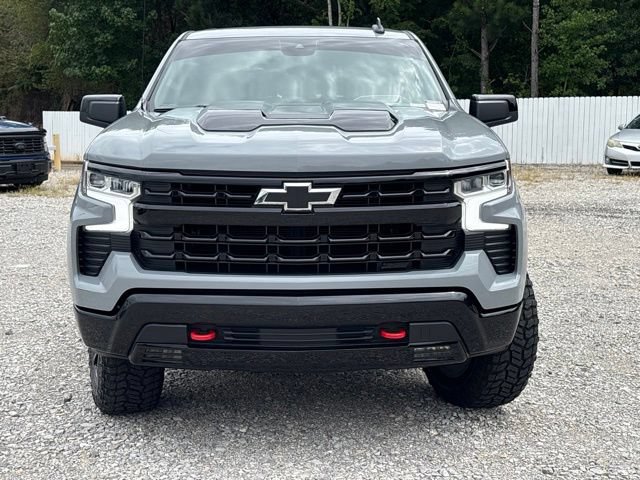 Used 2024 Chevrolet Silverado 1500 LT Trail Boss w/ Convenience Package II AWD/4WD image 2
