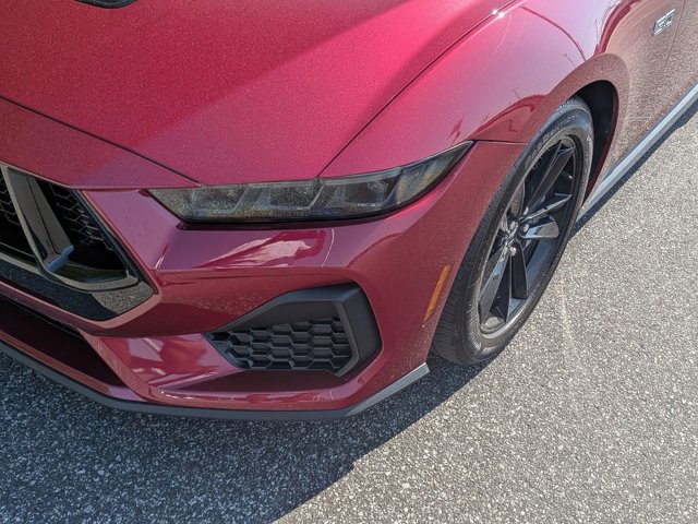 Certified 2025 Ford Mustang GT RWD image 10
