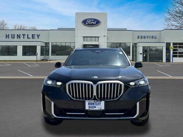Used 2024 BMW X5 xDrive40i AWD/4WD image 2