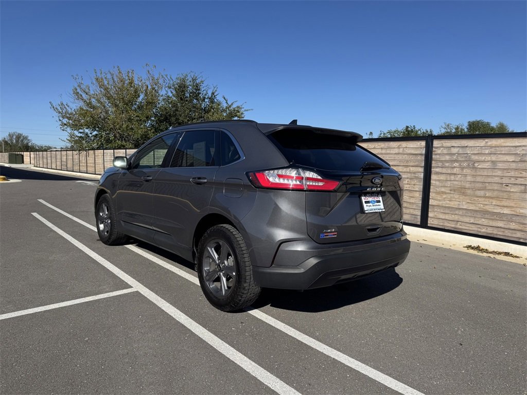 Certified 2022 Ford Edge SEL w/ Sport Appearance Package image 3