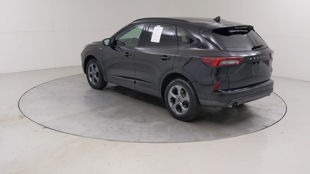 Certified 2023 Ford Escape ST-Line w/ Tech Pack #1 image 16
