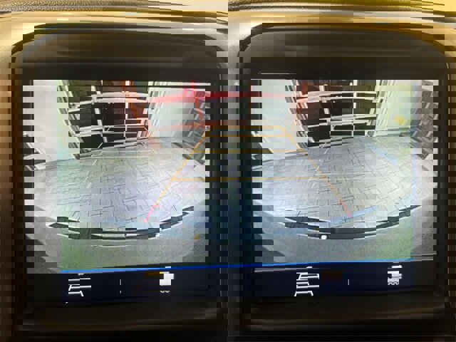 Used 2022 Chevrolet Silverado 3500 LT w/ Convenience Package image 13