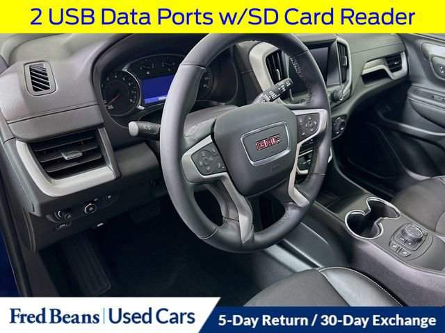 Used 2023 GMC Terrain SLT image 13