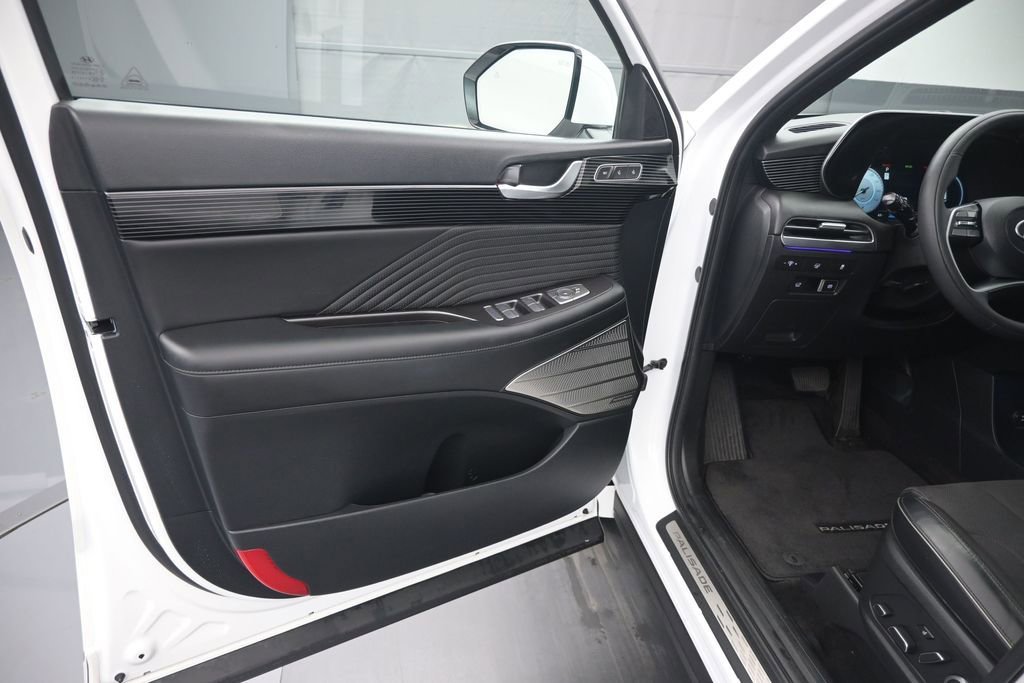 Used 2024 Hyundai Palisade Calligraphy AWD/4WD image 17