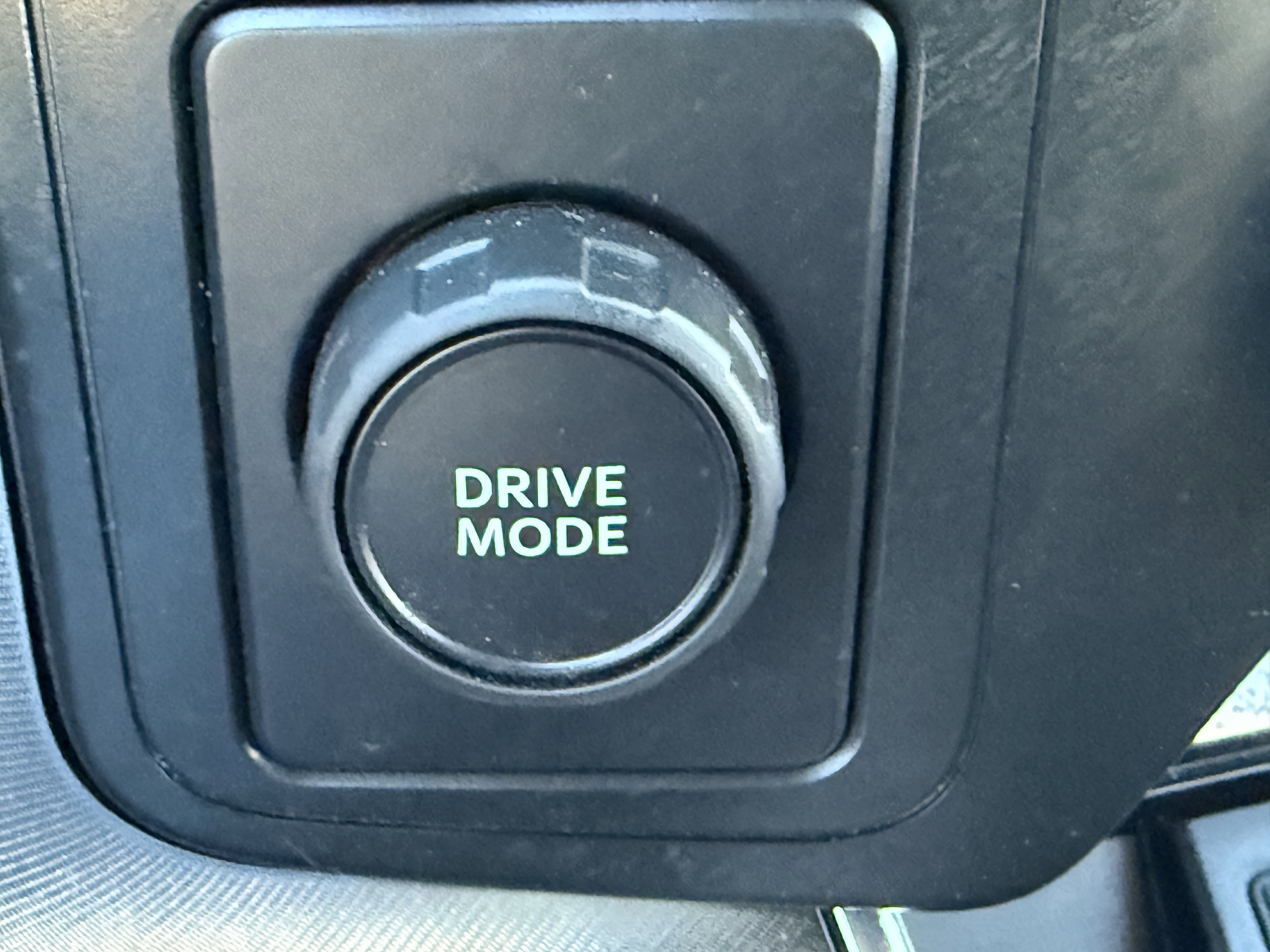 Certified 2022 Ford F150 Platinum w/ Trailer Tow Package image 32