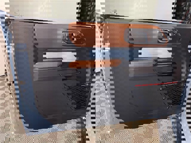 Certified 2024 Ford Bronco Heritage Edition image 18