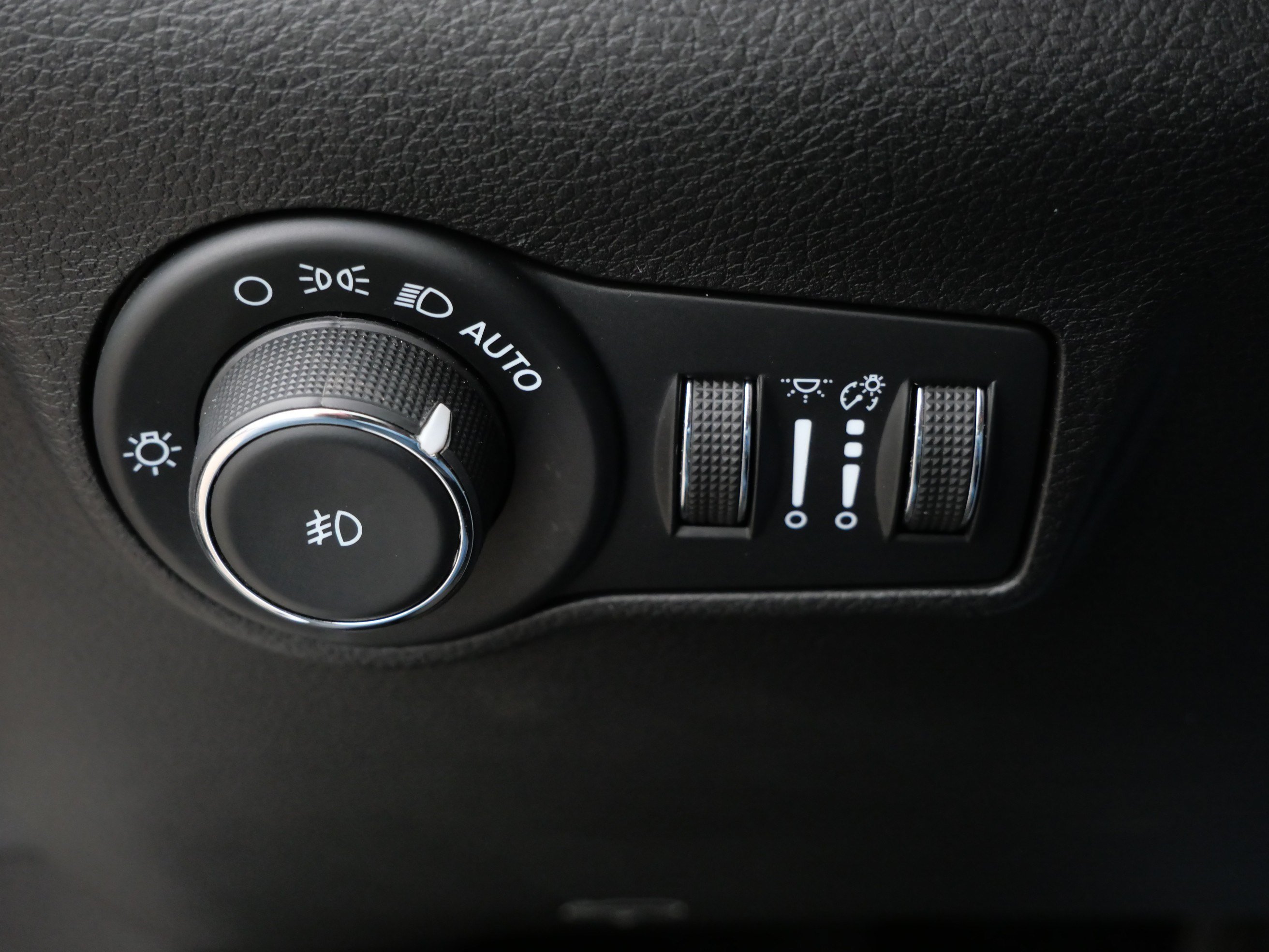 Used 2023 Jeep Compass Trailhawk AWD/4WD image 26