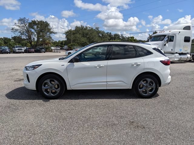Certified 2024 Ford Escape ST-Line w/ Tech Pack #1 AWD/4WD image 7