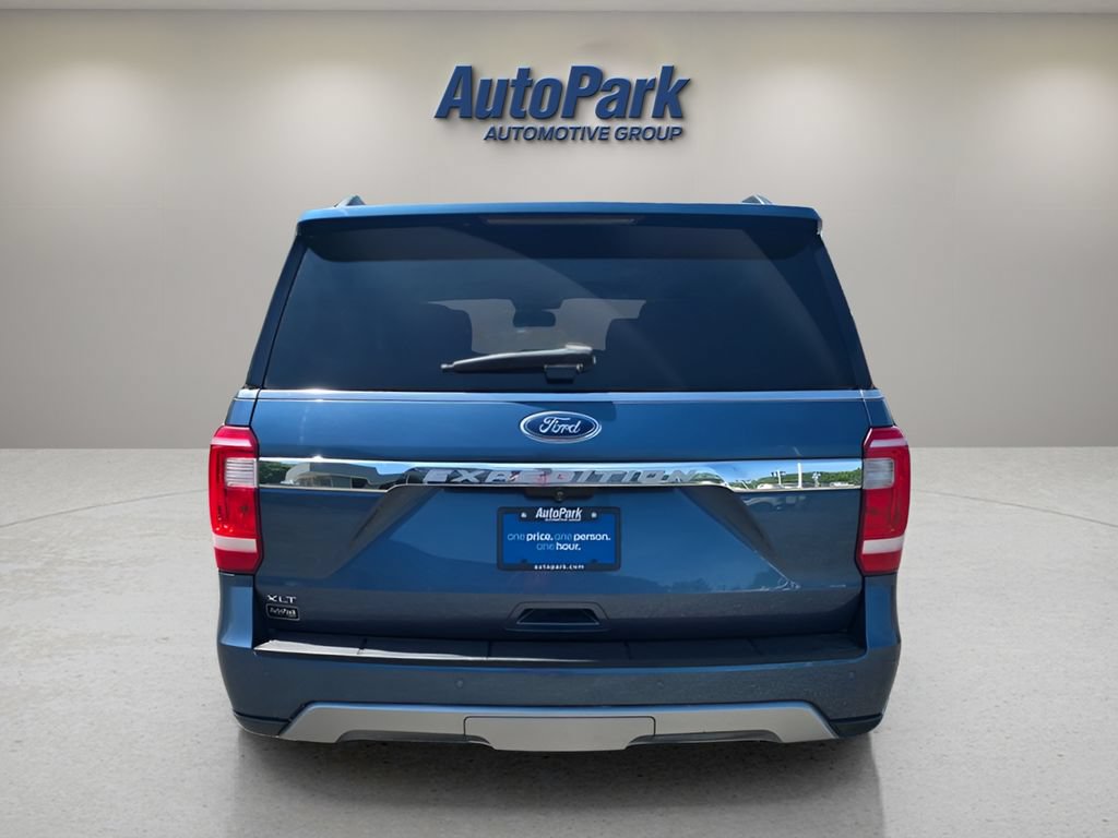 Certified 2018 Ford Expedition XLT w/ Equipment Group 202A RWD image 6