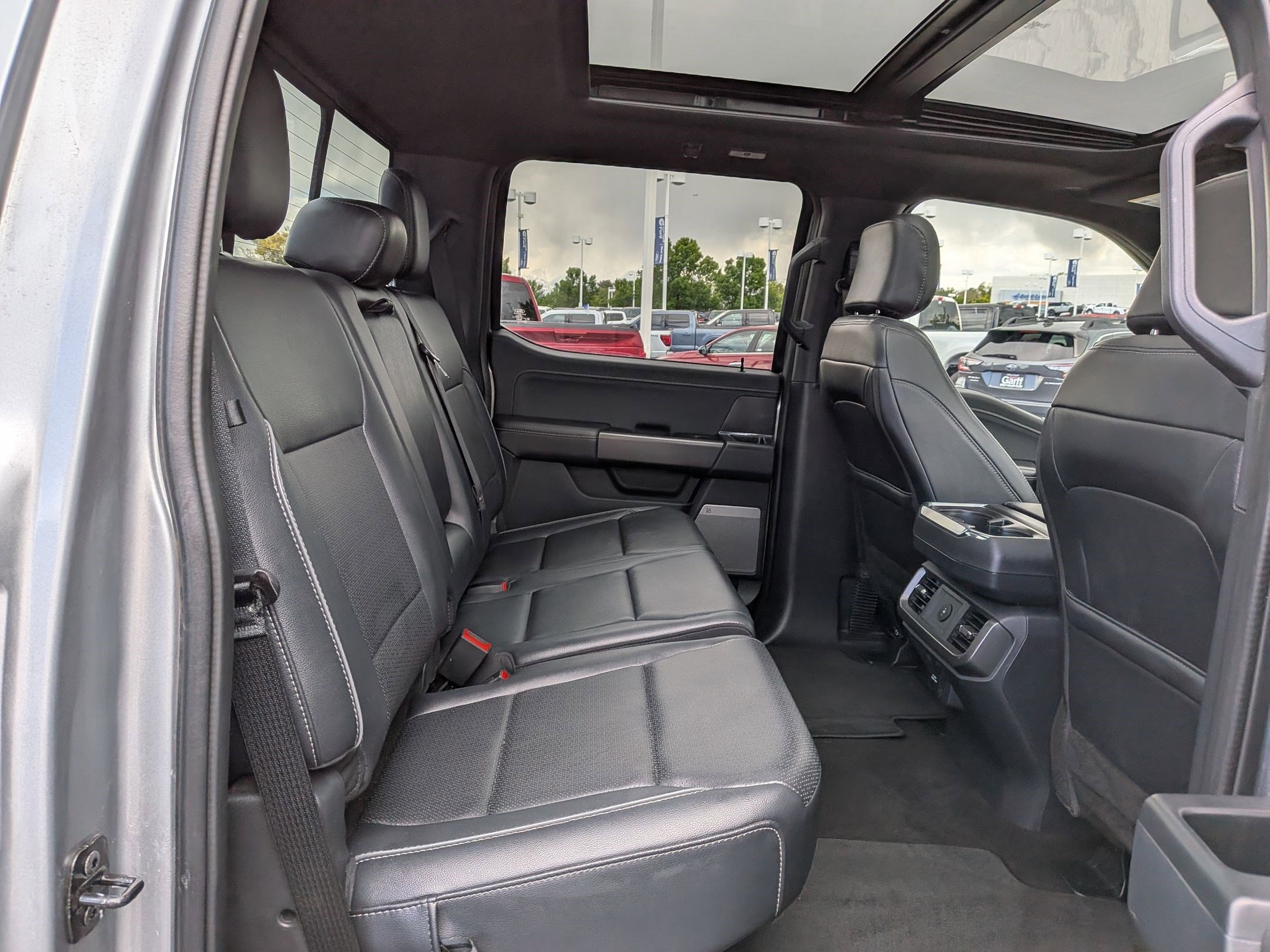 Certified 2025 Ford F150 Lariat w/ FX4 Off-Road Package AWD/4WD image 33