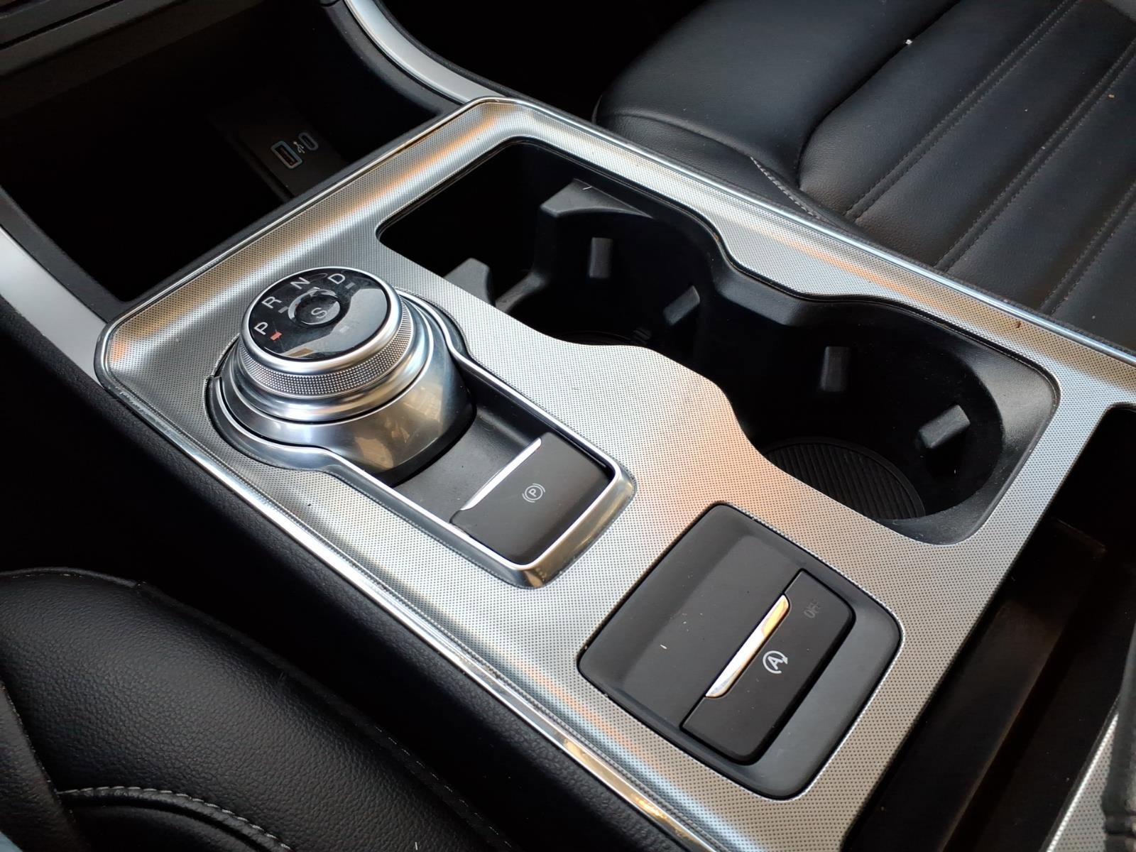 Certified 2022 Ford Edge SEL w/ Convenience Package image 19