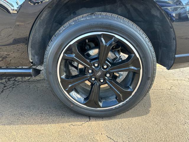 Certified 2022 Ford Expedition Limited image 14