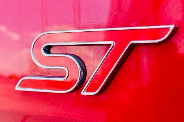 Certified 2025 Ford Explorer ST AWD/4WD image 10