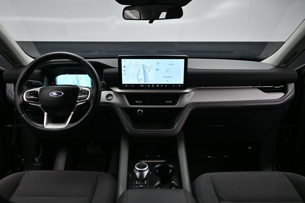 Certified 2025 Ford Explorer Active AWD/4WD image 22
