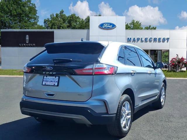 Certified 2024 Ford Edge SEL w/ Convenience Package AWD/4WD image 4
