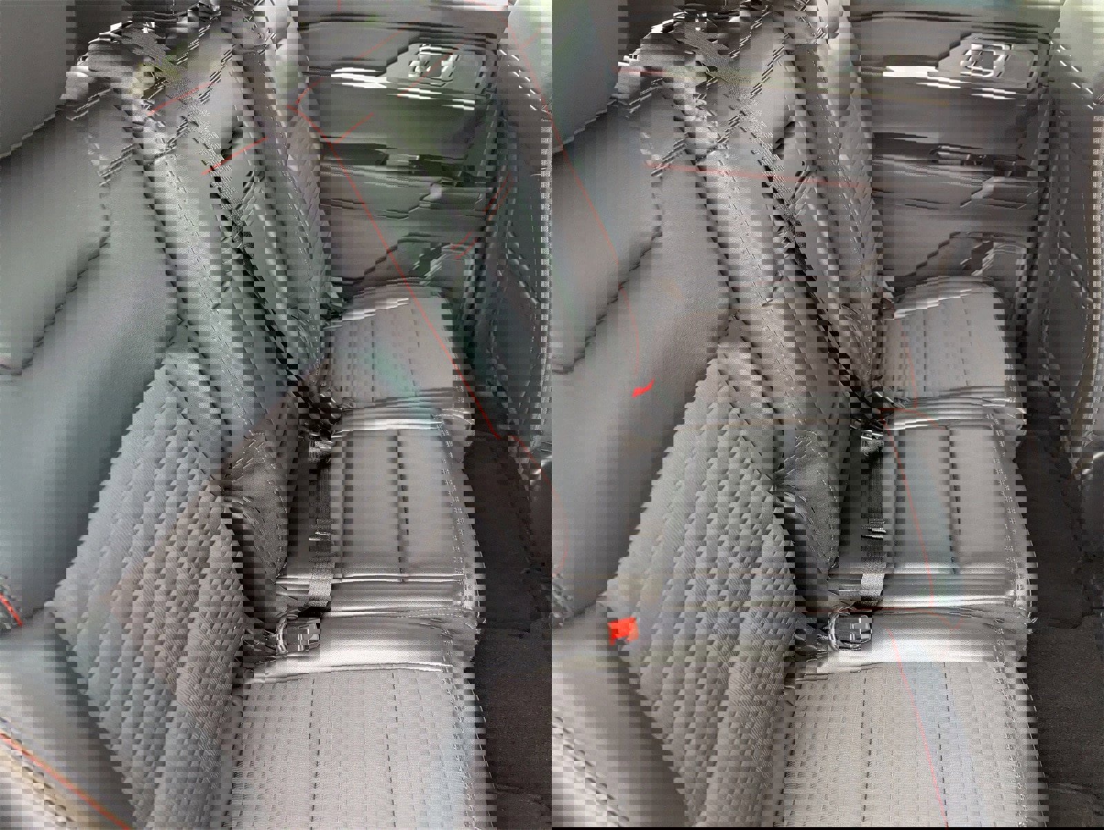 Certified 2025 Ford Explorer ST-Line w/ ST-Line Street Pack image 13