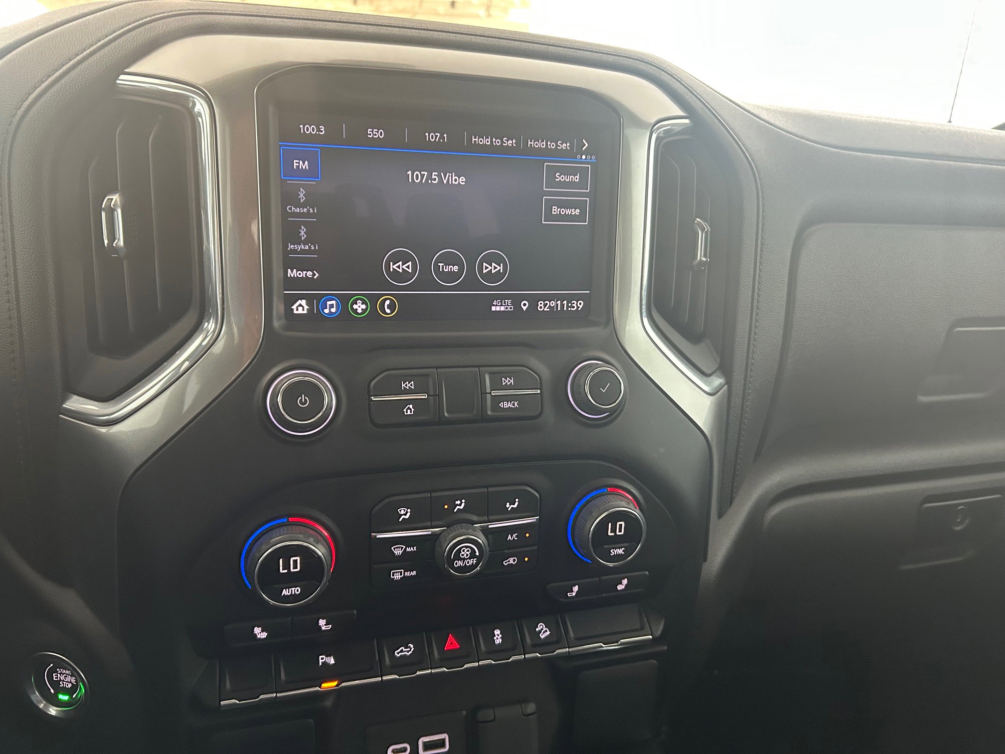 Used 2022 Chevrolet Silverado 1500 RST AWD/4WD image 21