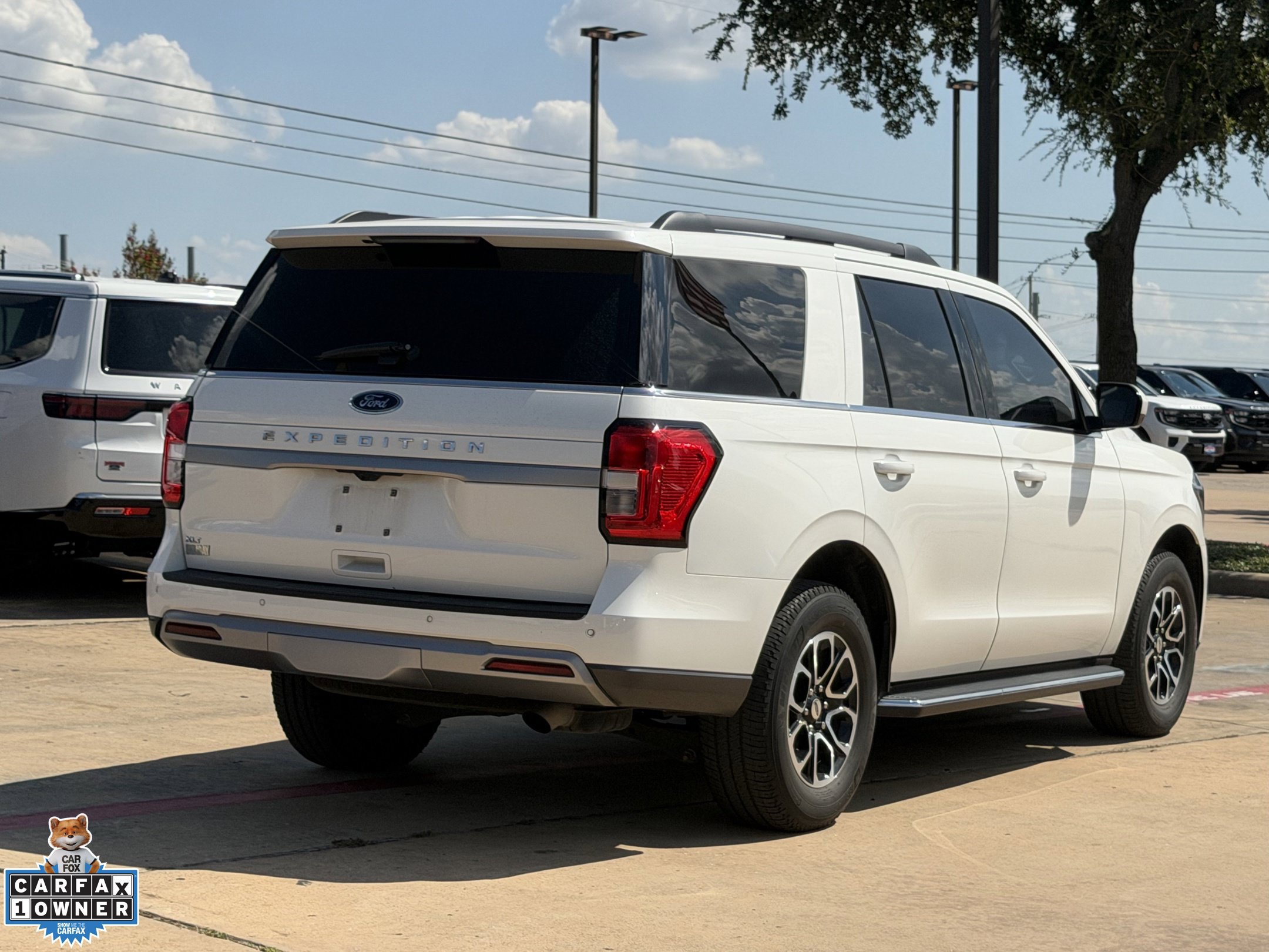 Certified 2023 Ford Expedition XLT RWD image 4