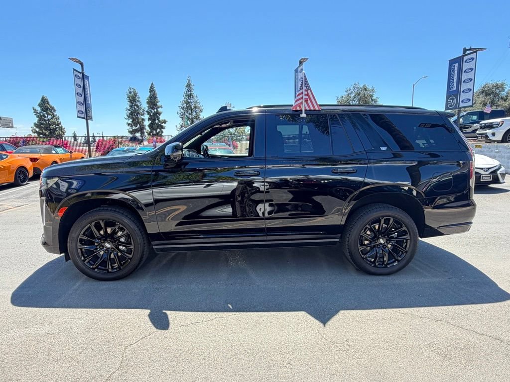 Used 2023 Cadillac Escalade Sport w/ LPO, ONYX Package RWD image 8