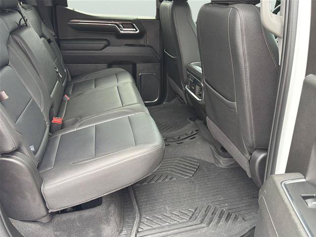 Used 2024 Chevrolet Silverado 1500 LTZ AWD/4WD image 17