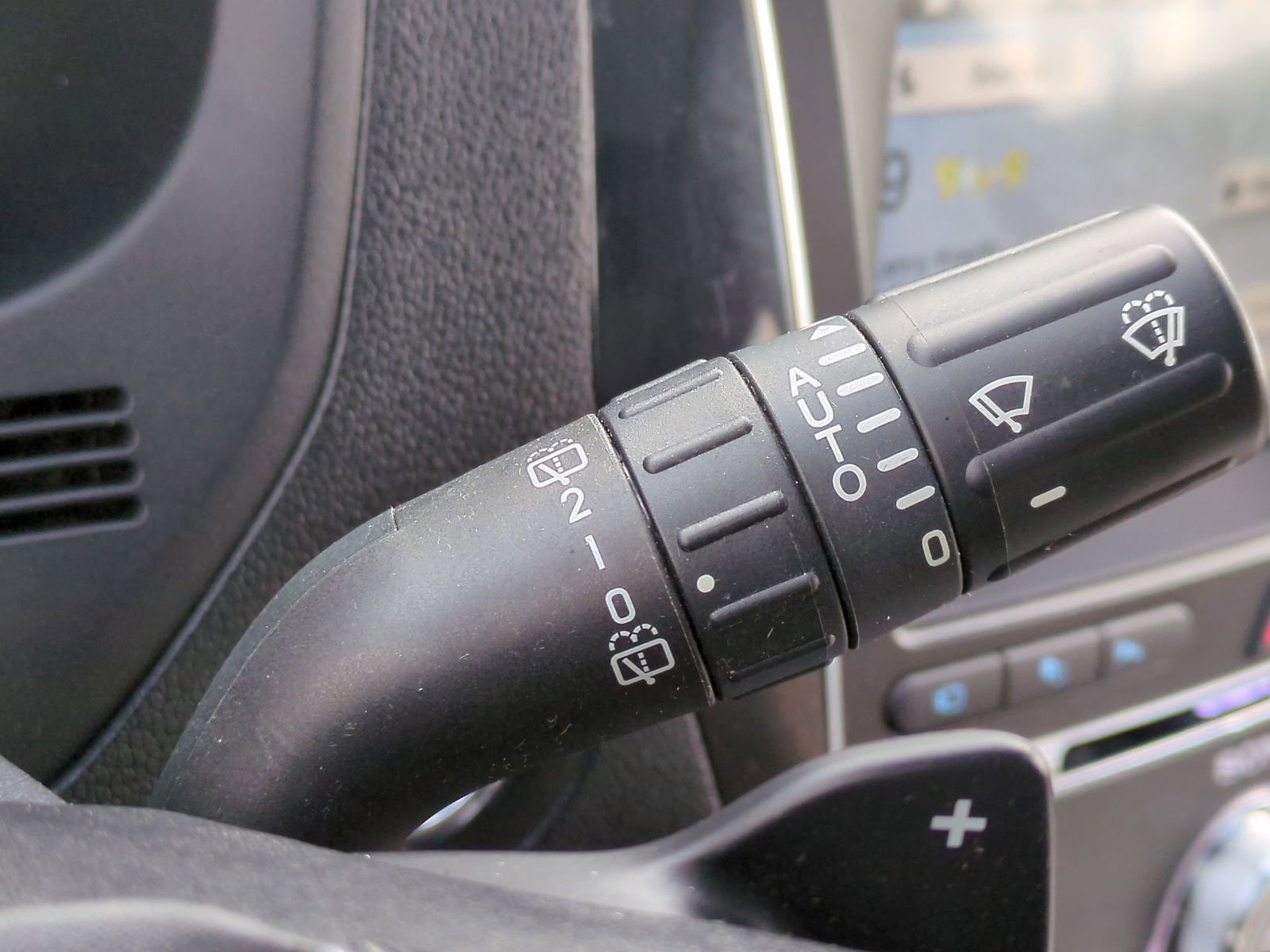 Certified 2017 Ford Explorer Limited w/ Equipment Group 301A image 34