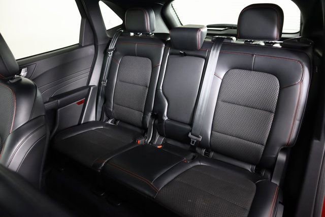 Certified 2023 Ford Escape ST-Line Elite image 31