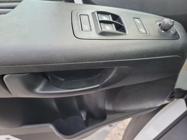 Used 2025 RAM ProMaster 2500 w/ Convenience Group FWD image 9