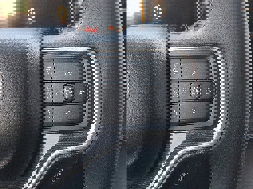 Used 2022 Jeep Wagoneer Series III w/ Premium Group I image 24