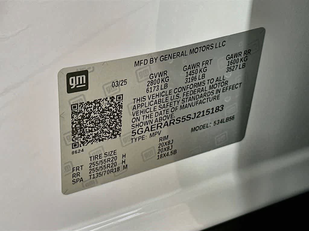 Used 2025 Buick Enclave Preferred FWD image 22