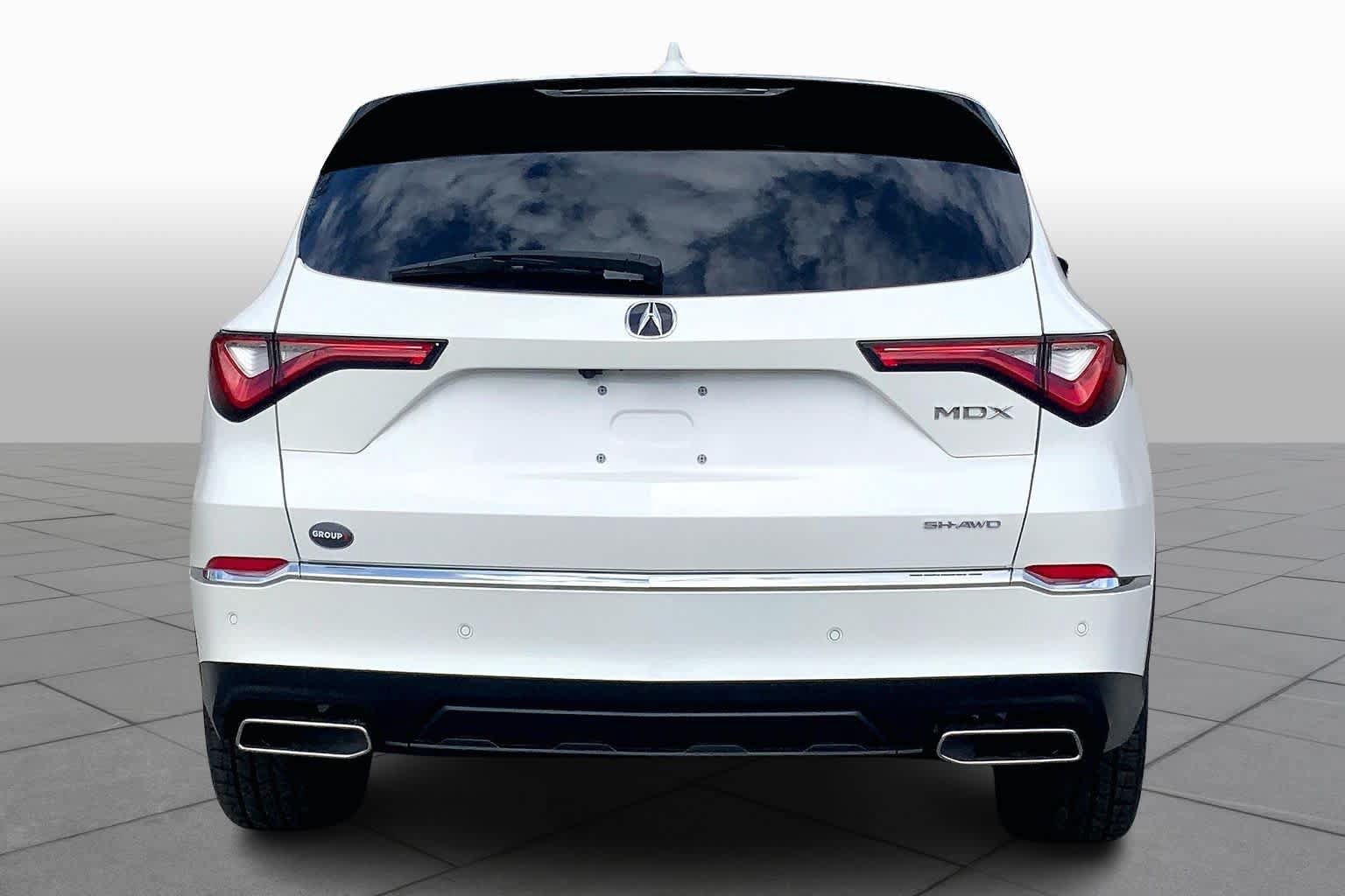 Used 2023 Acura MDX SH-AWD w/ Technology Package image 8