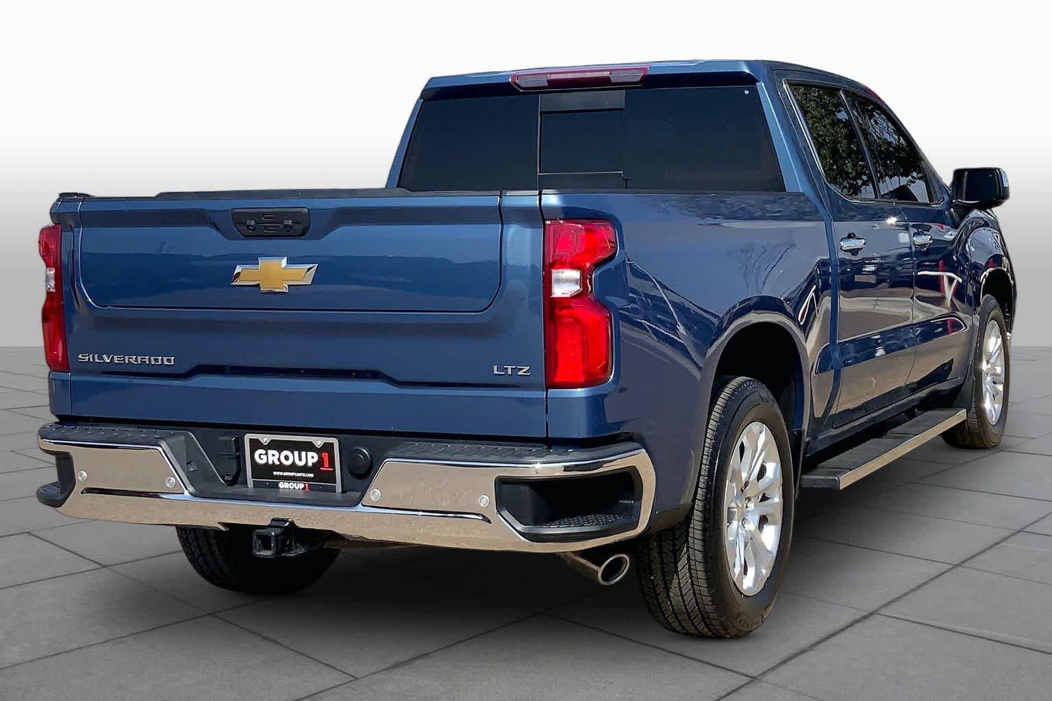 Used 2024 Chevrolet Silverado 1500 LTZ w/ LTZ Convenience Package II RWD image 13