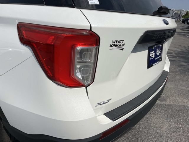 Certified 2024 Ford Explorer XLT w/ Equipment Group 202A AWD/4WD image 14