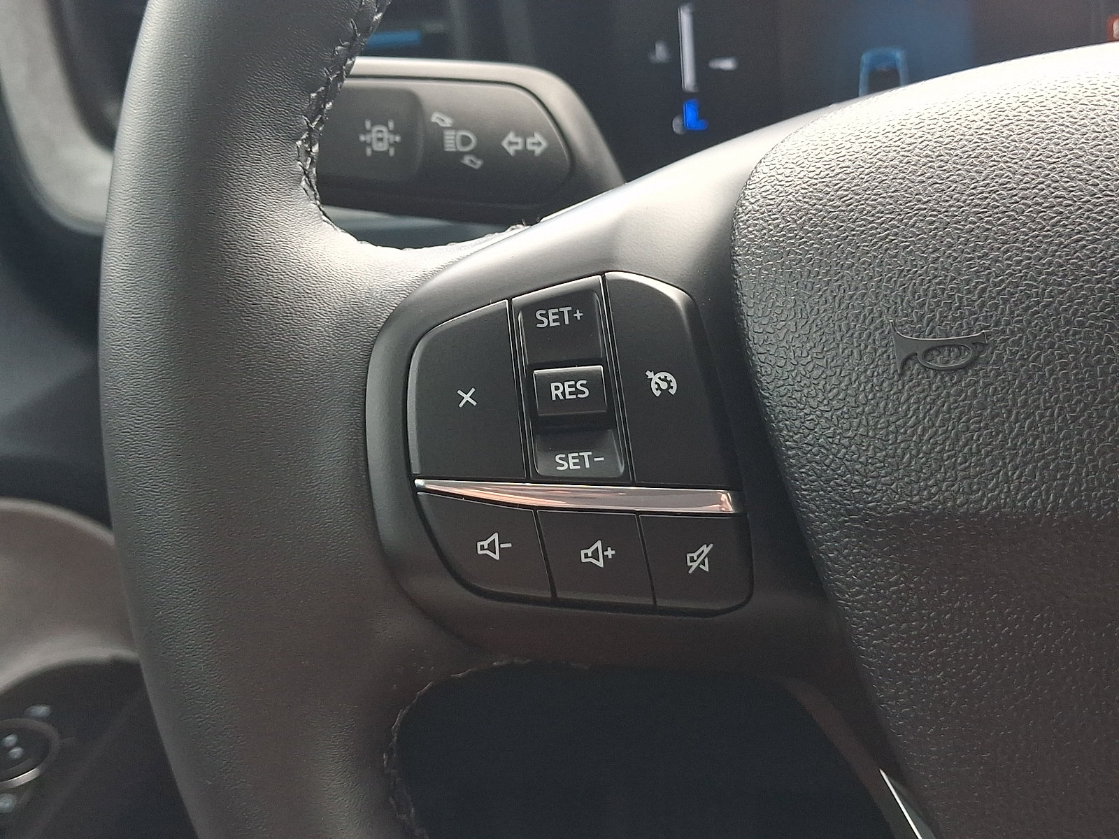 Certified 2025 Ford Maverick XLT w/ XLT Luxury Package AWD/4WD image 21