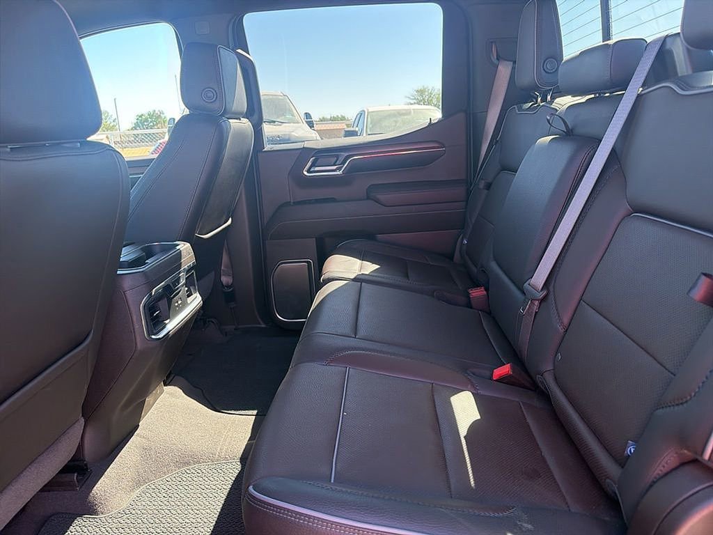 Used 2024 GMC Sierra 1500 Denali image 12