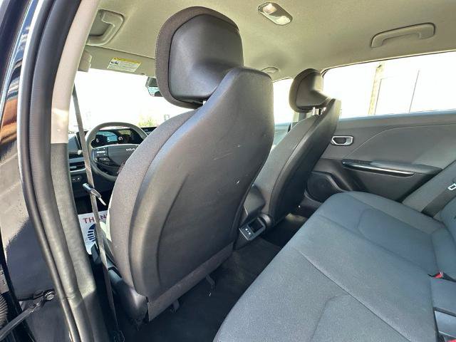 Used 2025 Kia K4 FWD image 27