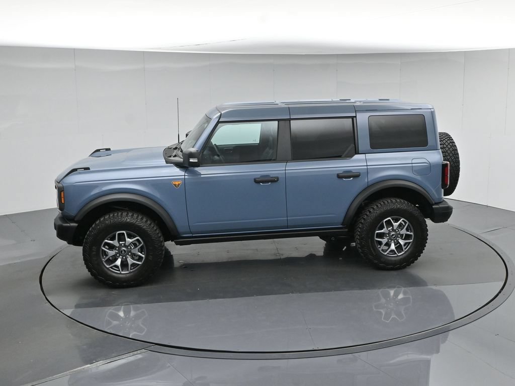 Certified 2025 Ford Bronco Badlands AWD/4WD image 46