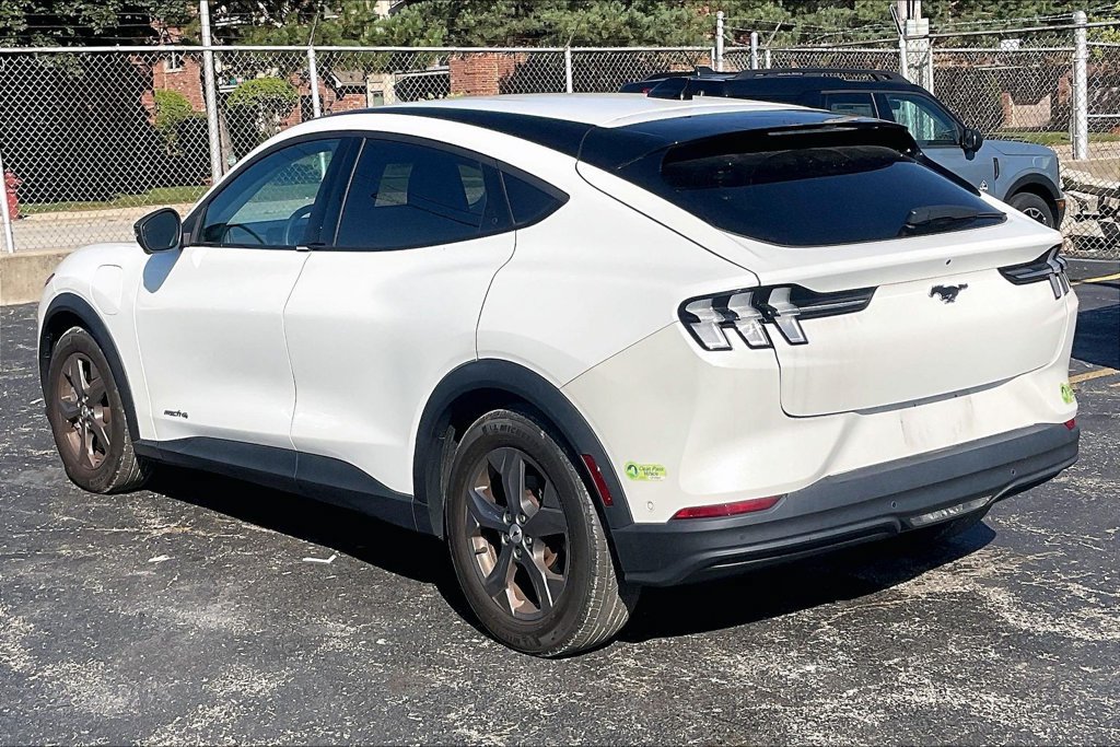 Certified 2023 Ford Mustang Mach-E Select AWD/4WD image 9