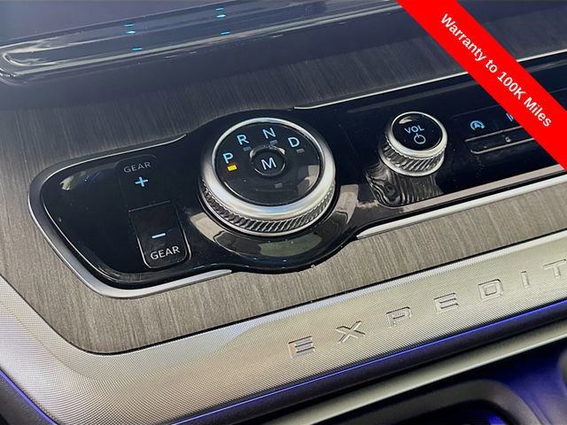 Certified 2025 Ford Expedition Max Platinum w/ Platinum Ultimate Package image 21