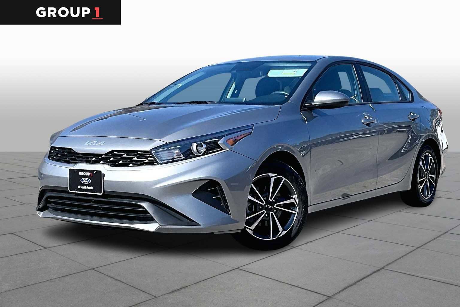 Used 2022 Kia Forte LXS image 5