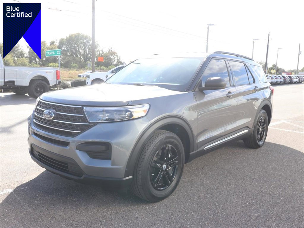 Certified 2022 Ford Explorer XLT image 1