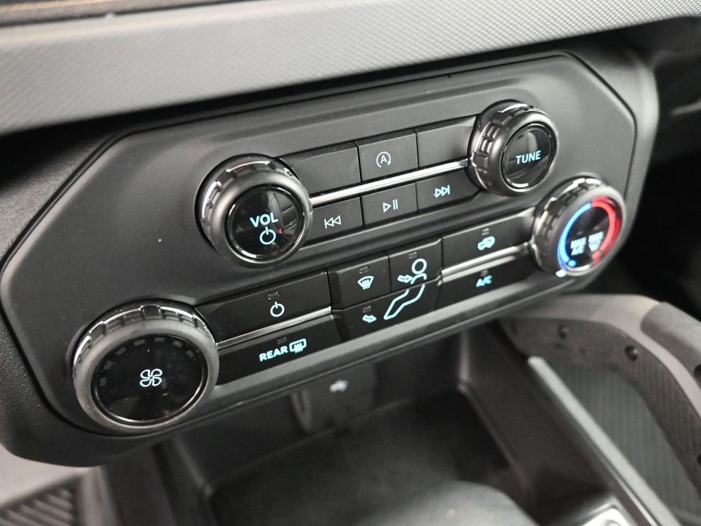 Certified 2024 Ford Bronco Big Bend AWD/4WD image 16