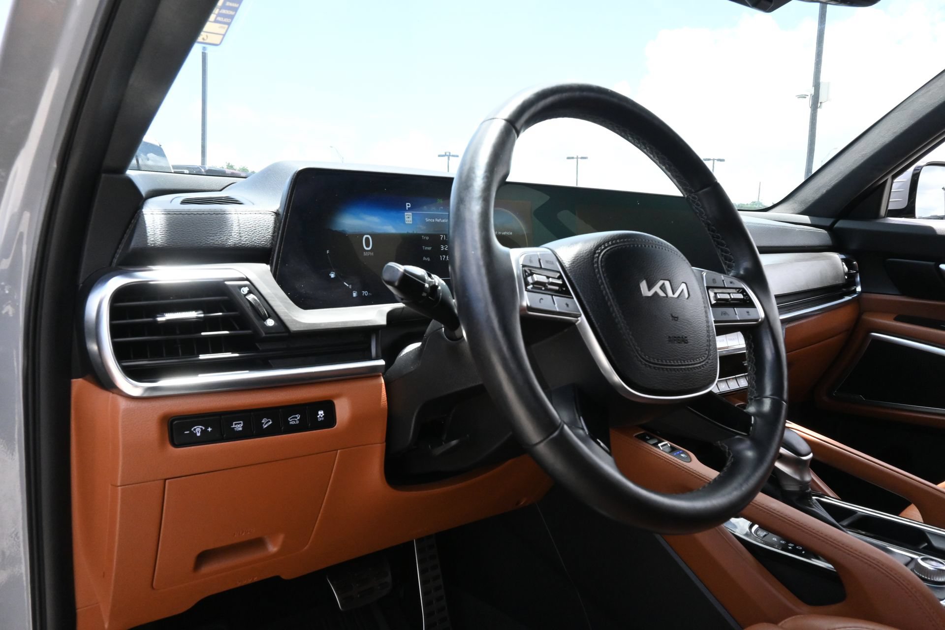 Used 2023 Kia Telluride SX Prestige X-Pro AWD/4WD image 15