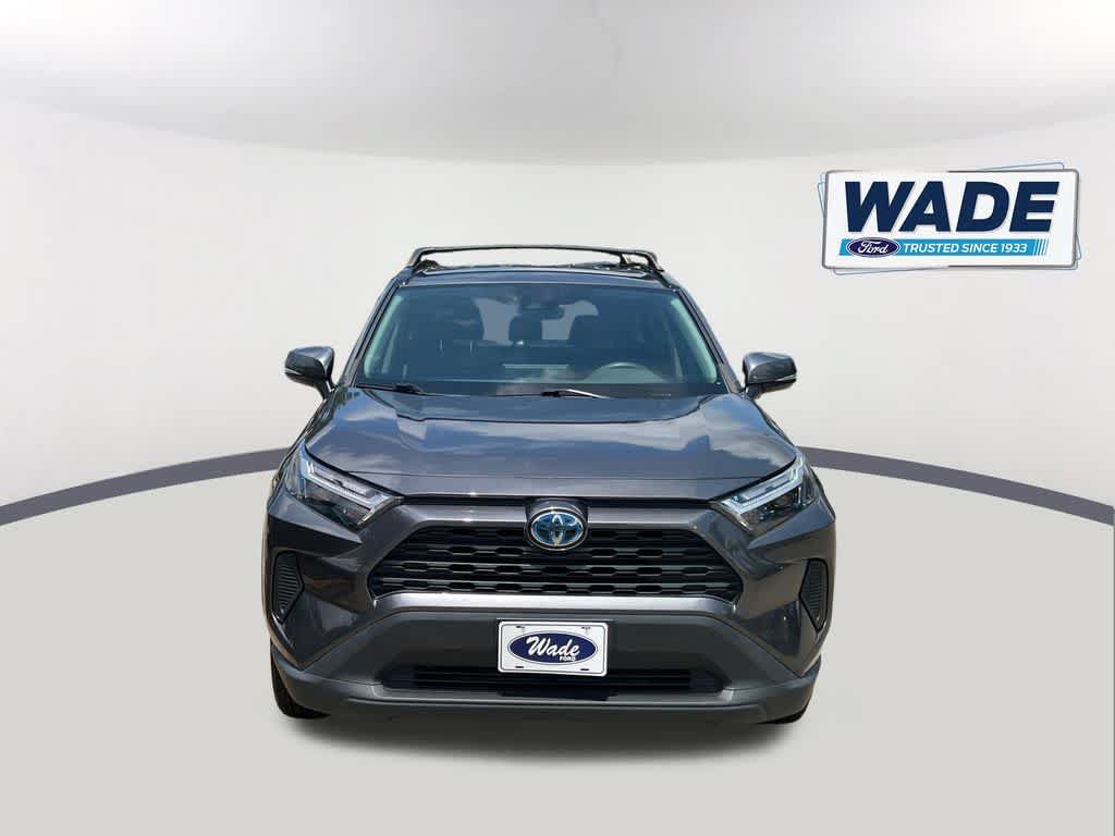 Used 2024 Toyota RAV4 LE AWD/4WD image 2