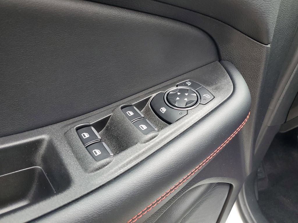 Certified 2024 Ford Edge ST-Line image 14