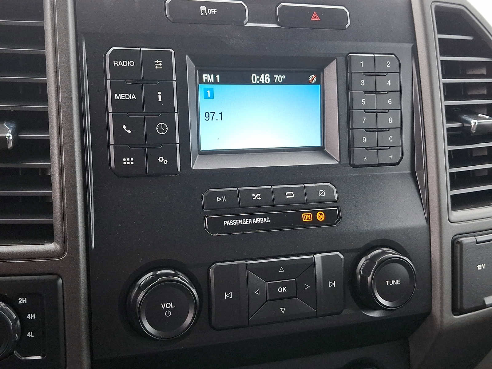 Certified 2022 Ford F350 XL w/ Power Equipment Group AWD/4WD image 16